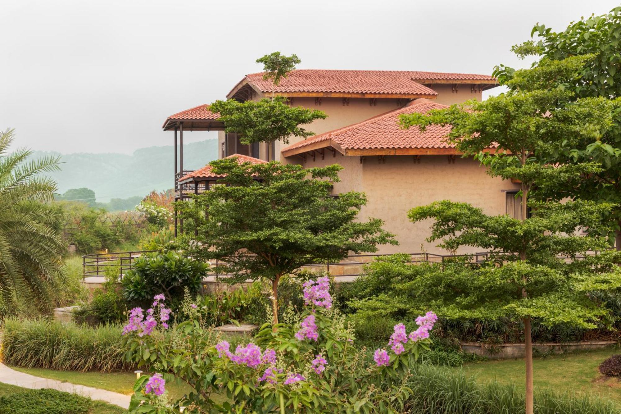 Aamaghati Wildlife Resort, Ranthambore Saváj Madhopur Kültér fotó